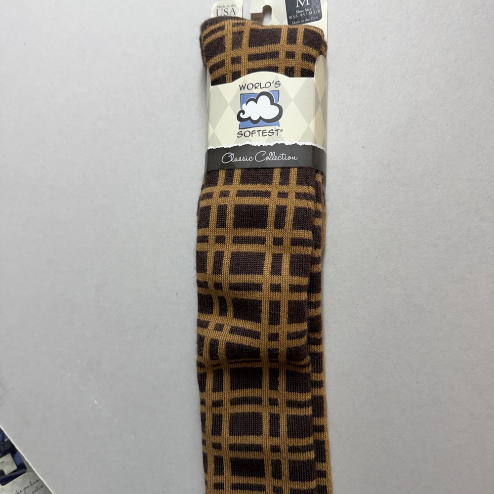 World's Softest NWT Women's Brown Plaid Socks
